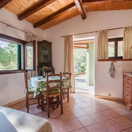 Semesterbostad Piccola Oasi-2 By Interhome